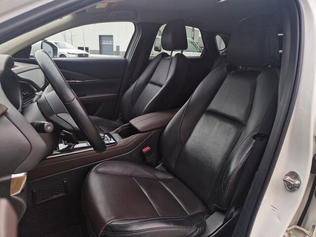 Mazda CX-30 2.0 e-SkyActiv-X M Hybrid LUXURY | BOSE | LEDER | CARPLAY |