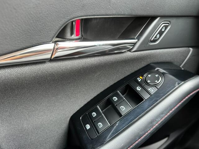 Mazda CX-30 2.0 e-SkyActive-G M Hybrid Homura / 1e eig. / trekh.