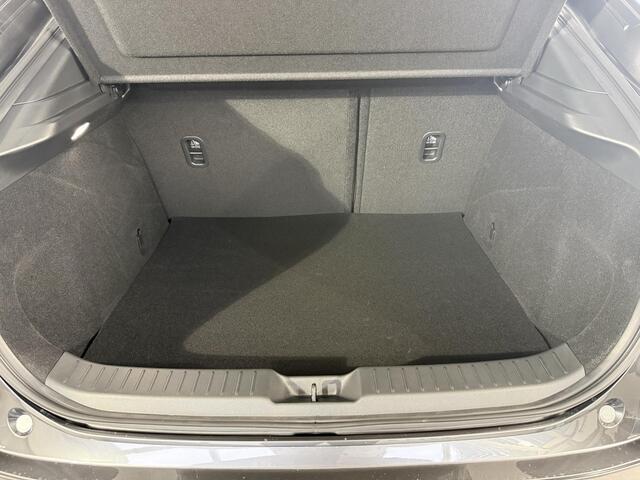 Mazda CX-30 2.5 e-SkyActiv-G M Hybrid Nagisa / Dealer demo / Automaat / Speciale uitvoering /