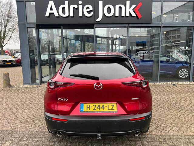 Mazda CX-30 2.0 e-SkyActiv-X M Hybrid Luxury AUTOMAAT | TREKHAAK | LAGE KM STAND 23.223KM | CAMERA | Bose AUDIO | LEDER | HEUD-UP | APPLE/ANDROID | 1e EIGENAAR | NED. AUTO |