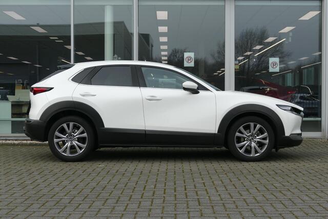 Mazda CX-30 2.0 e-SkyActiv-X M Hybrid Sportive | Trekhaak | Stoelverwarming | Apple-carplay | Rijklaarprijs |