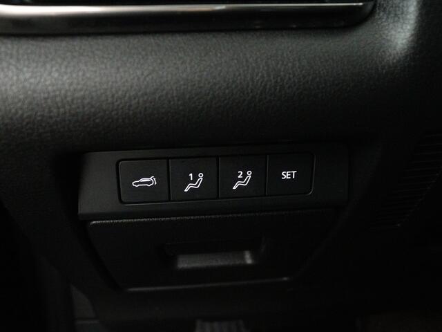 Mazda CX-30 2.0 e-SkyActiv-X M Hybrid Luxury automaat | Trekhaak | i-Activsense |