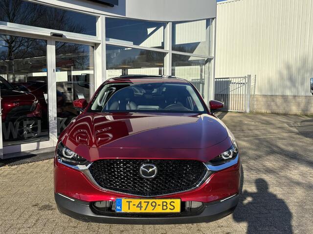Mazda CX-30 2.0 e-SkyActiv-X M Hybrid Luxury 1e Eig., NL-Auto, Dealer Ondh., Schuifdak, Navigatie, Apple Carplay/ Android Auto, Leer, 360 Camera, Bose, Head-Up, Stoel verw., Stuur verw. Cruise controle ad.