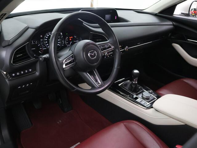 Mazda CX-30 2.0 e-SkyActiv-X M Hybrid100th Anniversary Ed. | Schuif/Kanteldak | Lederen Interieur | Navigatie | 360 Camera | DAB | Stoel/Stuurverwarming | Adaptieve Cruise Control | Ele.verstelbare stoel + geheugen | Bose Audio |