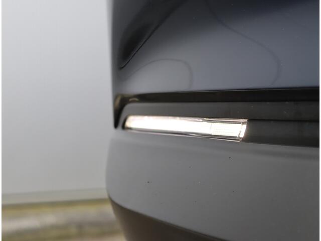 Mazda CX-30 2.0 e-SkyActiv-X M Hybrid | Leder | Camera | Head-Up | Org. NL