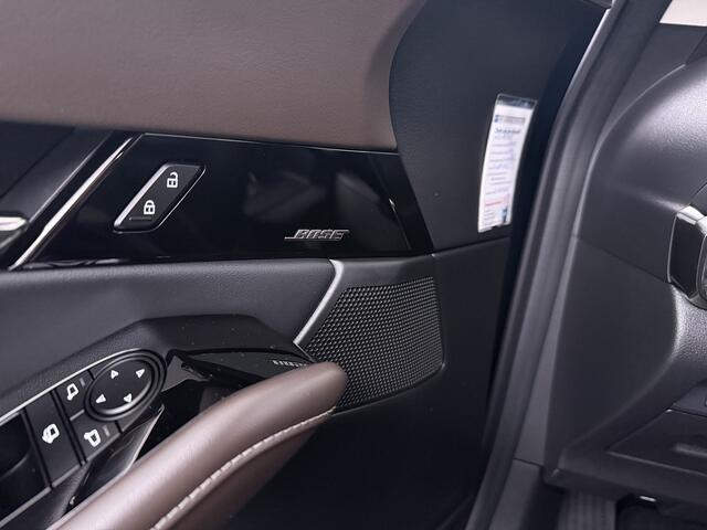 Mazda CX-30 2.0 e-SkyActiv-X M Hybrid Luxury | Trekhaak | 18'' Zomer en 16'' Winterset |