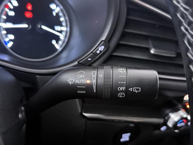 Mazda CX-30 2.0 e-SkyActiv-X M Hybrid Comfort | Trekhaak | Navigatie & Carplay | Stoelverwarming |