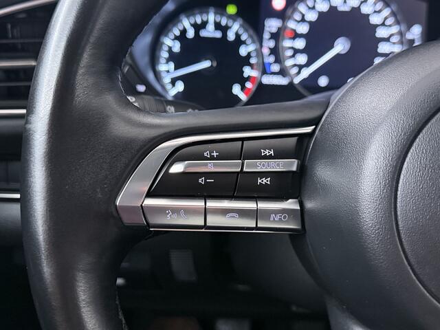 Mazda CX-30 2.0 e-SkyActiv-X M Hybrid Comfort | Trekhaak | Navigatie & Carplay | Stoelverwarming |