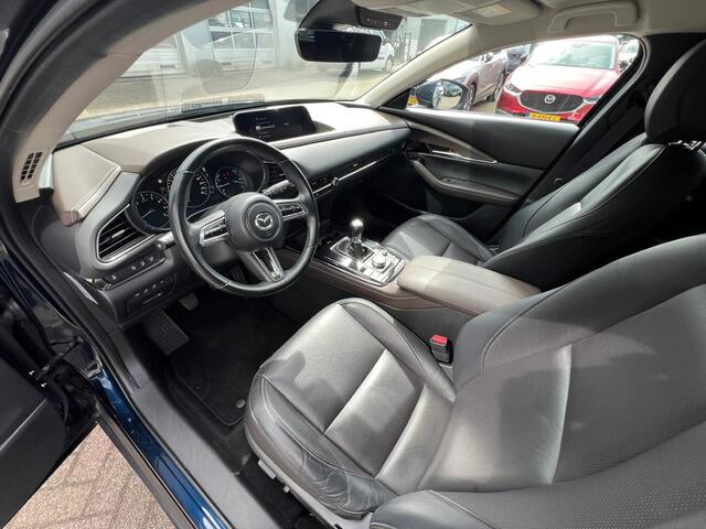 Mazda CX-30 2.0 e-SkyActiv-X M Hybrid Luxury | TREKHAAK | 1E EIG | NED AUTO | LEER | APPLE + ANDROID AUTO | STOEL + STUURVERWARMING | 18INCH |