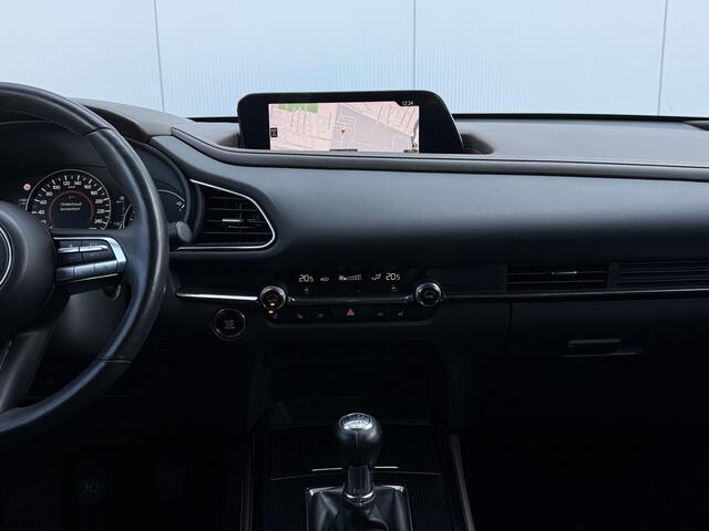 Mazda CX-30 2.0 e-SkyActiv-X M Hybrid Luxury Trekhaak/Head-up/Apple Carplay.