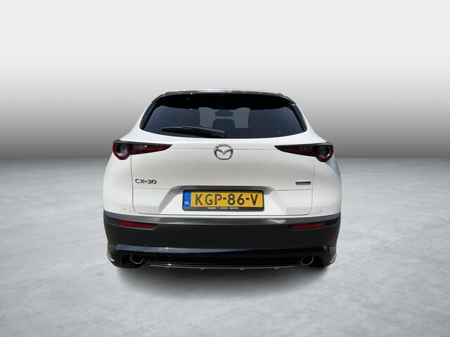 Mazda CX-30 2.0 e-SkyActiv-X 180 M Hybrid Homura , Aero Pakket, Adap.Cruise, Camera, Navi, Clima, Apple Carplay, Android Auto, Stoelverwarming, LMV 18 Inch, PDC, LKA