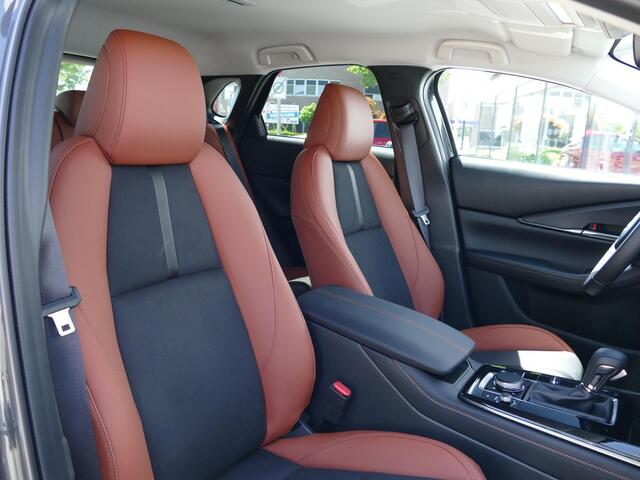 Mazda CX-30 2.5 e-SkyActiv-G M Hybrid Nagisa | Apple Carplay/Android Auto | BOSE | Camera | Adaptieve Cruise Control | Apple Carplay/Android Auto | Stoelverwarming | RIJKLAARPRIJS!