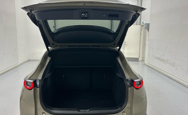 Mazda CX-30 2.5 e-SkyActiv-G M Hybrid Homura Headup/Electr achterklep/Stoelverwarming.