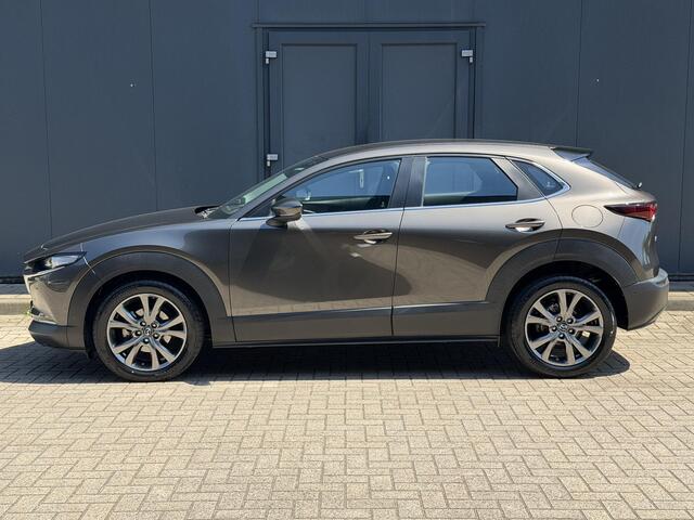 Mazda CX-30 2.0 e-SkyActiv-X M Hybrid Luxury Head Up Display / Memory Seats / Stuurwielverwarming / Stoelverwarming / 360 Graden Camera / Elektrische Achterklep / Incl Winterset