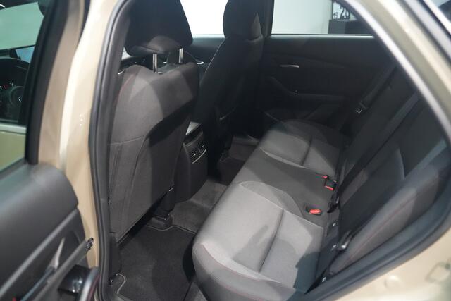 Mazda CX-30 2.5 e-SkyActiv-G M Hybrid Homura ? NAVI ? CAMERA ? ADAP.CRUISE ? APPLE CARPLAY / ANDROID AUTO ? NIEUWSTAAT