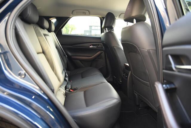 Mazda CX-30 2.0 e-SkyActiv-G M Hybrid Luxury