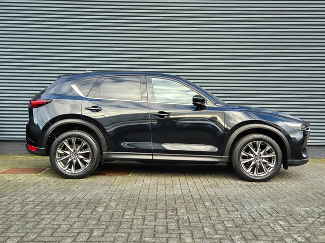 Mazda CX-5 SKYACTIV-G 194 6AT 4WD SIGNATURE / 360 Camera