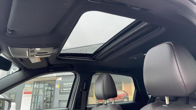 Mazda CX-5 2.5 4WD SkyActiv-G 194 Signature , Automaat, Trekhaak, Schuifdak, Leder, Adap.Cruise, 360 Camera, Bose, HUD, LMV 19 Inch, Navi, Clima, Stuur/Stoelverwarming/Ventilatie