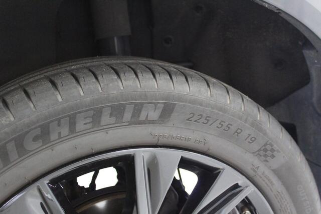 Mazda CX-5 2.0 SkyActiv-G 165 Sportive | BOSE | TREKHAAK | KEYLESS | ACC | NAVI | STOEL/STUUR-VERW | 19'LMV | LED |