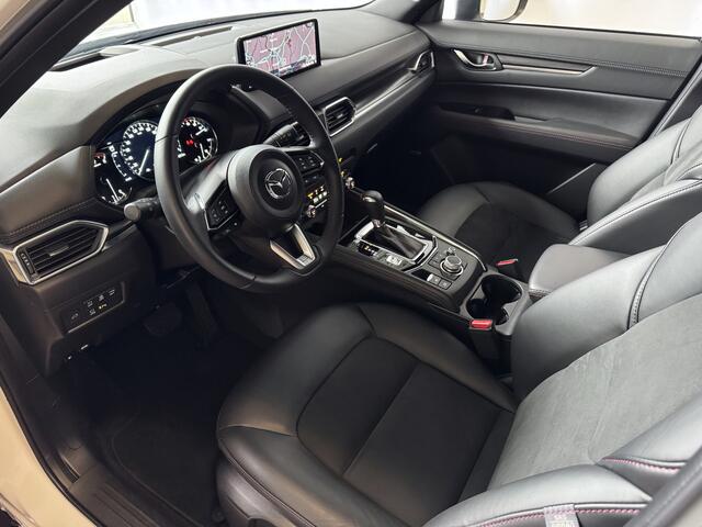Mazda CX-5 2.0 E SkyActiv MHEV 165 HOMURA BLACKLINE PACK LEER/ALCANTARA ELEK.KLEP ADAP.CRUISE 19''LMV HEAD-UP 360.CAMERA FULL LED CARPLAY NAVI STOEL/STUUR VERW. BOSE 07/2024