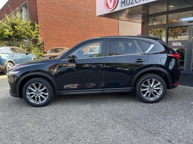 Mazda CX-5 2.0 SkyActiv-G 165 Luxury // FULL LED // 360 CAMERA+SENSOREN // HUD DISPLAY // DODEHOEK // NAVI // STUUR+STOELVERWARMING // ELEK. ACHTERKLEP //
