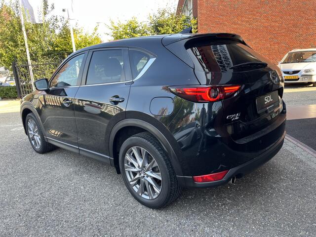 Mazda CX-5 2.0 SkyActiv-G 165 Luxury // FULL LED // 360 CAMERA+SENSOREN // HUD DISPLAY // DODEHOEK // NAVI // STUUR+STOELVERWARMING // ELEK. ACHTERKLEP //