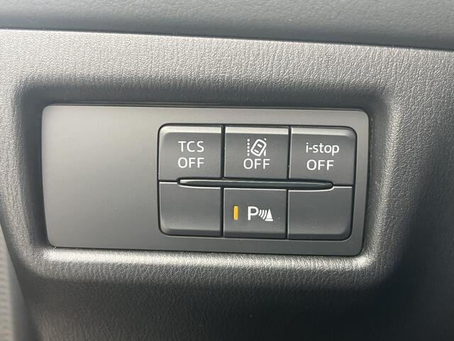 Mazda CX-5 2.0 SkyActiv-G 165 Comfort / Trekhaak (2.000KG) / Cruise Control / Lane Assist / Dode Hoek Detectie / Stuur-, Stoel Verwarming / Airco / Bluetooth / Full-Map Navigatie / Elektr-Bestuurderstoel Met Geheugen /