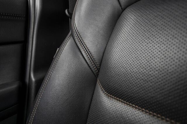 Mazda CX-5 2.0 SkyActiv-G 165 Business Comfort BOSE | Camera
