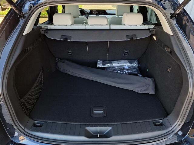 Mazda CX-60 2.5 e-SkyActiv PHEV Takumi Plus Draadloze Apple Carplay Android Auto | Panoramisch schuif kanteldak | Head up display | Bose | 360 camera | Elektrische achterklep | Stoelgeheugen | Stoelkoeling/verwarming | Dodehoeksensoren | Adaptieve led koplampen | Ad