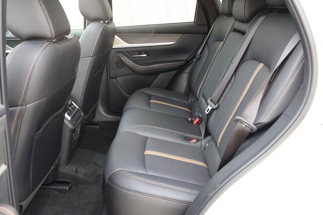 Mazda CX-60 2.5 e-SkyActiv PHEV Homura Plus | INCL Origineel wegklapbare trekhaak!