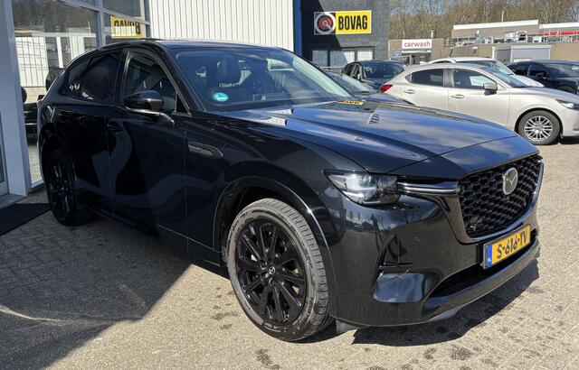 Mazda CX-60 2.5 e-SkyActiv PHEV Homura Plus NL-Auto, Dealer ond., 1e Eig, Trekhaak, Alarm, Bose, Cruise control adaptief, Head-up, Panorama dak, Zwart/Zwart, Navigatie, Apple Carplay/ Android Auto.