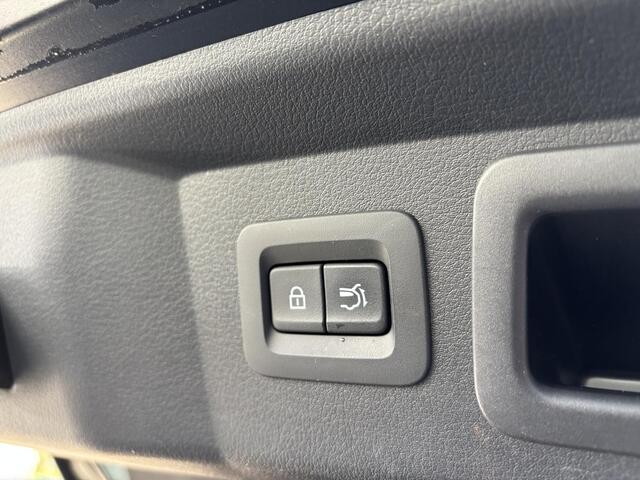 Mazda CX-60 2.5 e-SkyActiv PHEV Homura Plus NL-Auto, Dealer ond., 1e Eig, Trekhaak, Alarm, Bose, Cruise control adaptief, Head-up, Panorama dak, Zwart/Zwart, Navigatie, Apple Carplay/ Android Auto.