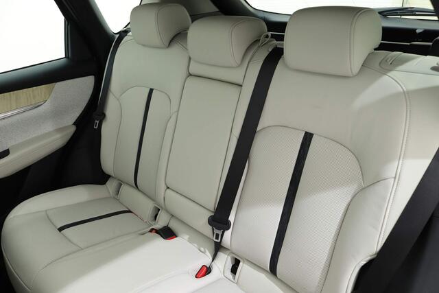 Mazda CX-60 2.5 e-SKYACTIV 327PK PHEV TAKUMI AUT8 | Panoramadak | Stoelkoeling | Adaptive Cruise