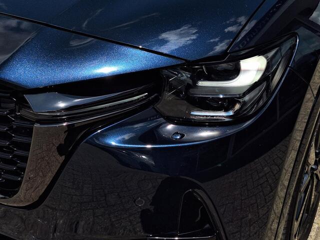 Mazda CX-60 2.5 e-SkyActiv PHEV Homura | Stoelgeheugen | Stoel koeling/verwarming | Draadloze Applecarplay en Android Auto | Head up display | Achteruitrijcamera | Adaptieve led koplampen | Adaptieve cruise control |