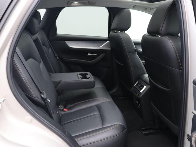Mazda CX-60 3.3 E-SkyActiv D MHEV Homura | Panoramadak | Trekgewicht 2500kg | Stoelverwarming | Stoelventilatie | Bose Audio |
