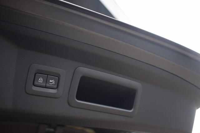 Mazda CX-60 2.5 e-SkyActiv PHEV Exclusive-Line - Driver Assistance Pack - Convenience & Sound Pack - Trekhaak