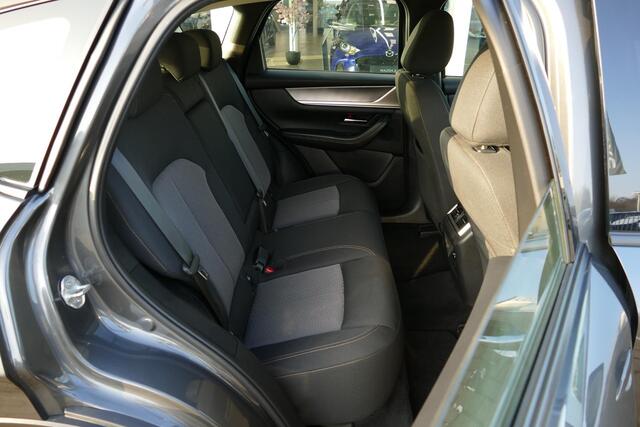 Mazda CX-60 2.5 e-SkyActiv PHEV Exclusive-Line | Trekhaak | Stoelverwarming | Apple-Carplay | Rijklaarprijs |