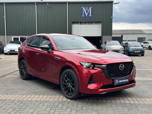 Mazda CX-60 2.5 e-SkyActiv PHEV Homura VAN: 39.900,- VOOR: 37.440,- UW WKVOORDEEL: 2.460,- | Bomvol! | PANO | STOELVERWARMING + VERKOELING | ACHTERBANK VERWARMING | STUURWIEL VERWAMRD | MEM SEATS | ADAP. CRUISE | 12 MND BOVAG GARANTIE |
