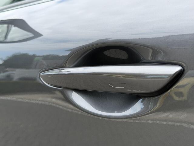 Mazda CX-60 Homura 2.5 e-SkyActiv PHEV 328PK Automaat Panoramadak, Rondomzichtcamera, Apple Carplay, Android Auto, Stoel & Stuurwielverwarming, Stoelverkoeling
