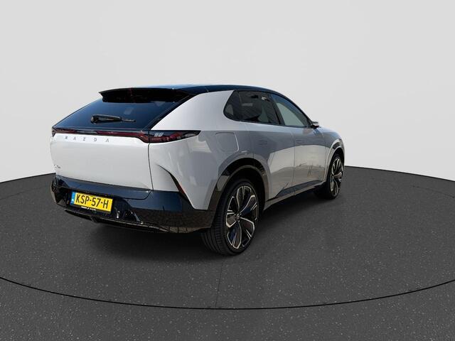 Mazda CX-6e Takumi Plus 78 kWh Digitale buiten- binnenspiegels | Elektrische Trekhaak | Stoelkoeling | AppleCarplay | AndroidAuto