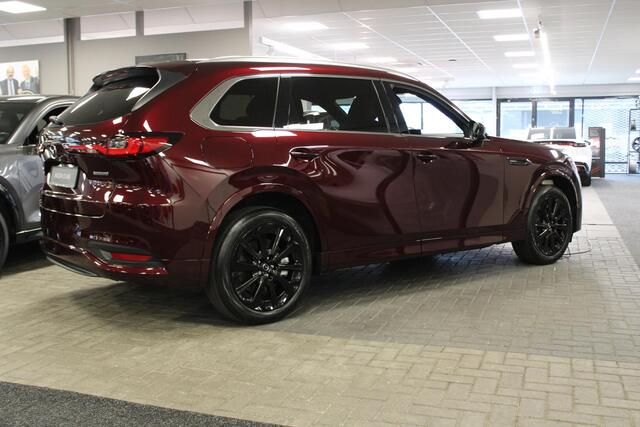 Mazda CX-80 2.5 e-SkyActiv PHEV 327PK Homura 6p. , Nieuwe Auto, 10 KM, Voorraadvoordeel ¤ 10.373-, Convenience & Sound Pack, Leder, Adap.Cruise, Bose, 360 Camera, HUD, Stoelverwarming/ventilatie, LMV 20 Inch