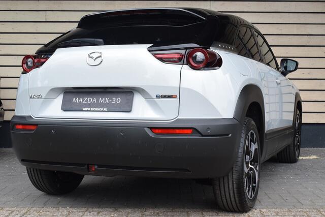 Mazda MX-30 e-SkyActiv R-EV 170 Exclusive-line - Nu met ¤ 6.000,- voorraadkorting