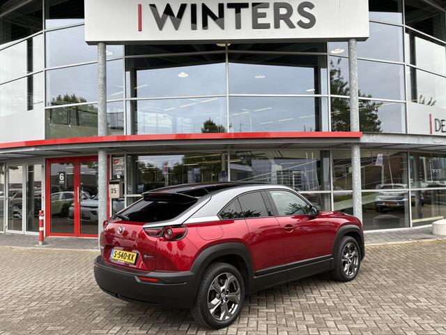 Mazda MX-30 e-SkyActiv 145 Luxury 36 kWh | Navigatie | Camera | Head-Up Display | Stoelverwarming | Adaptieve Cruise Control |