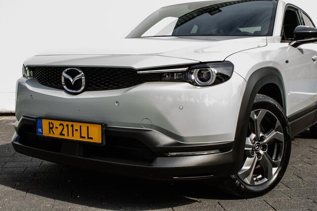 Mazda MX-30 e-SkyActiv EV 145 Advantage 36 kWh Camera/ Head up/ 3-fase/ Facelift/ Elektr. stoel/ Navigatie/ Carplay/ Stoelverwarming