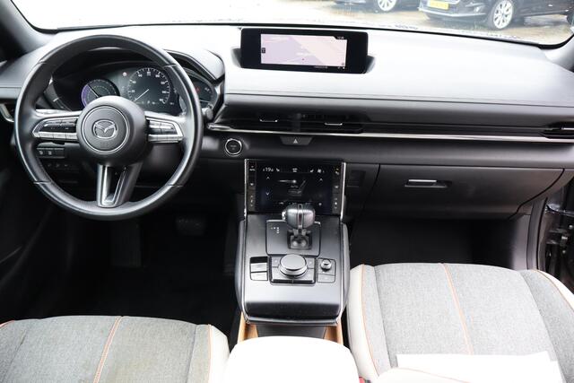 Mazda MX-30 e-SkyActiv 145 First Edition 36 kWh 93% SOH, Dealer onderhouden! Navigatie, Climate control, Stoelverwarming, Camera, Elektrische ramen