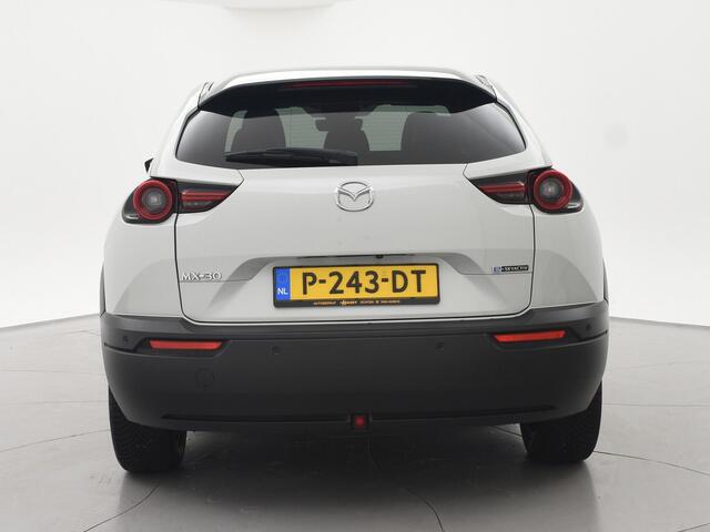 Mazda MX-30 e-SkyActiv 145 PK FIRST EDITION 36 kWh + HEAD-UP | CAMERA | APPLE CARPLAY | MEMORY | ADAPTIVE CRUISE