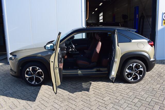 Mazda MX-30 e-SkyActiv R-EV 170 Makoto | 360° Camera | Bose Audio | Apple Carplay/Android Auto