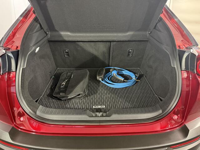 Mazda MX-30 e-SkyActiv 145 Comfort 36 kWh / NL auto / Voll. dealer onderhouden / Camera /