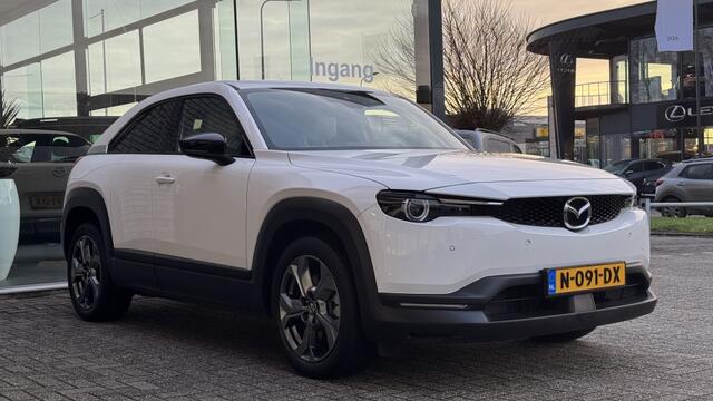 Mazda MX-30 e-SkyActiv 145 Comf. | HUD | Camera | Navi