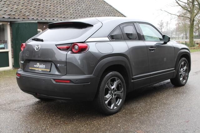 Mazda MX-30 e-SkyActiv 145 First Edition 36 kWh SoH 95.8% NAVI CAMERA 39000KM!!!